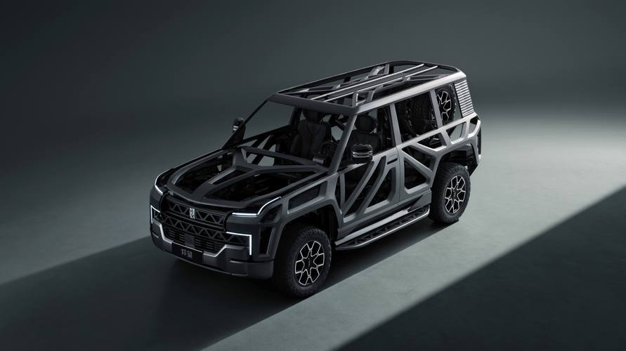 广州1仰望U8硬派越野的科技魅力，国能汽车对传统燃油车市场的冲击